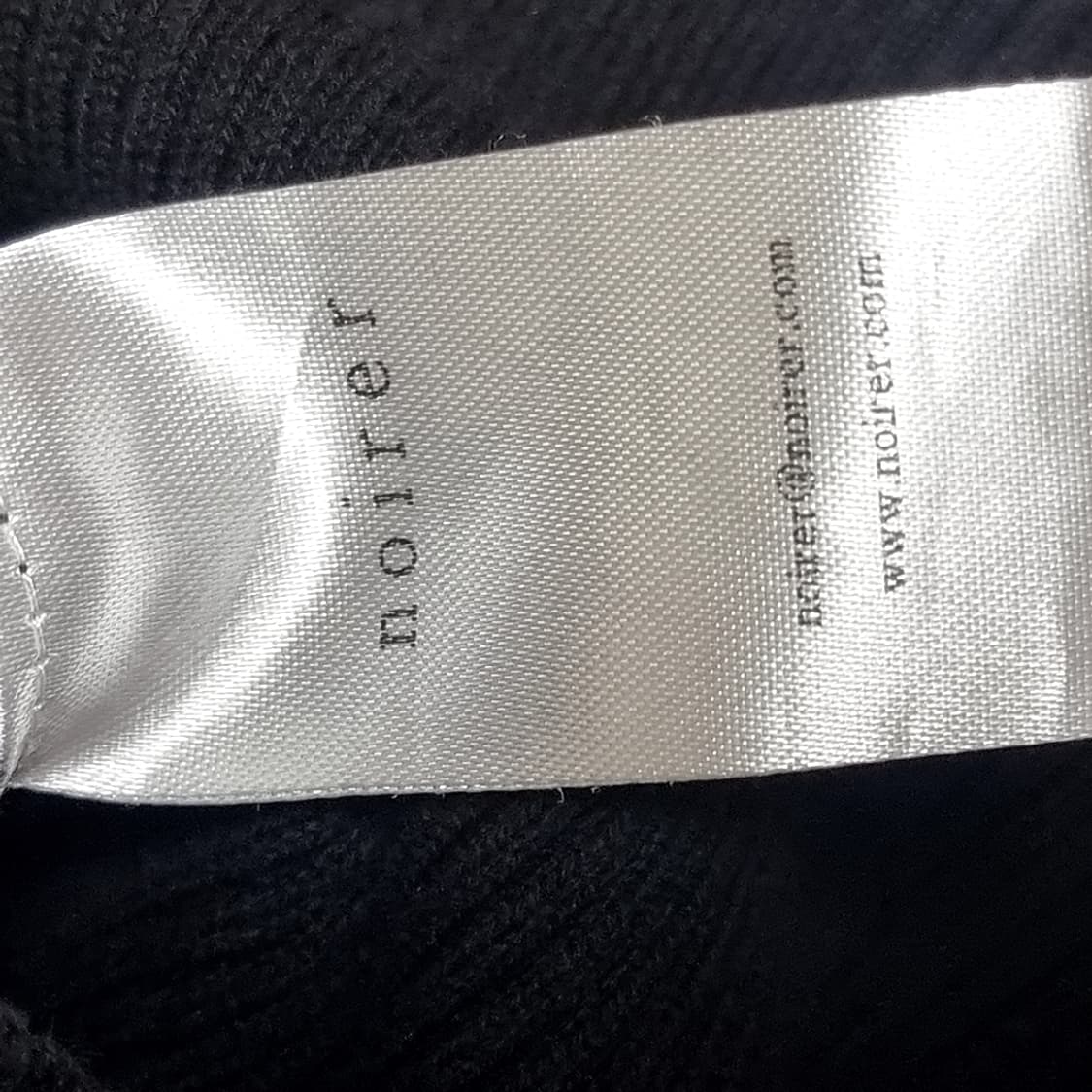 노이어 헨리넥 롱슬리브 블랙(105) 상품이미지4