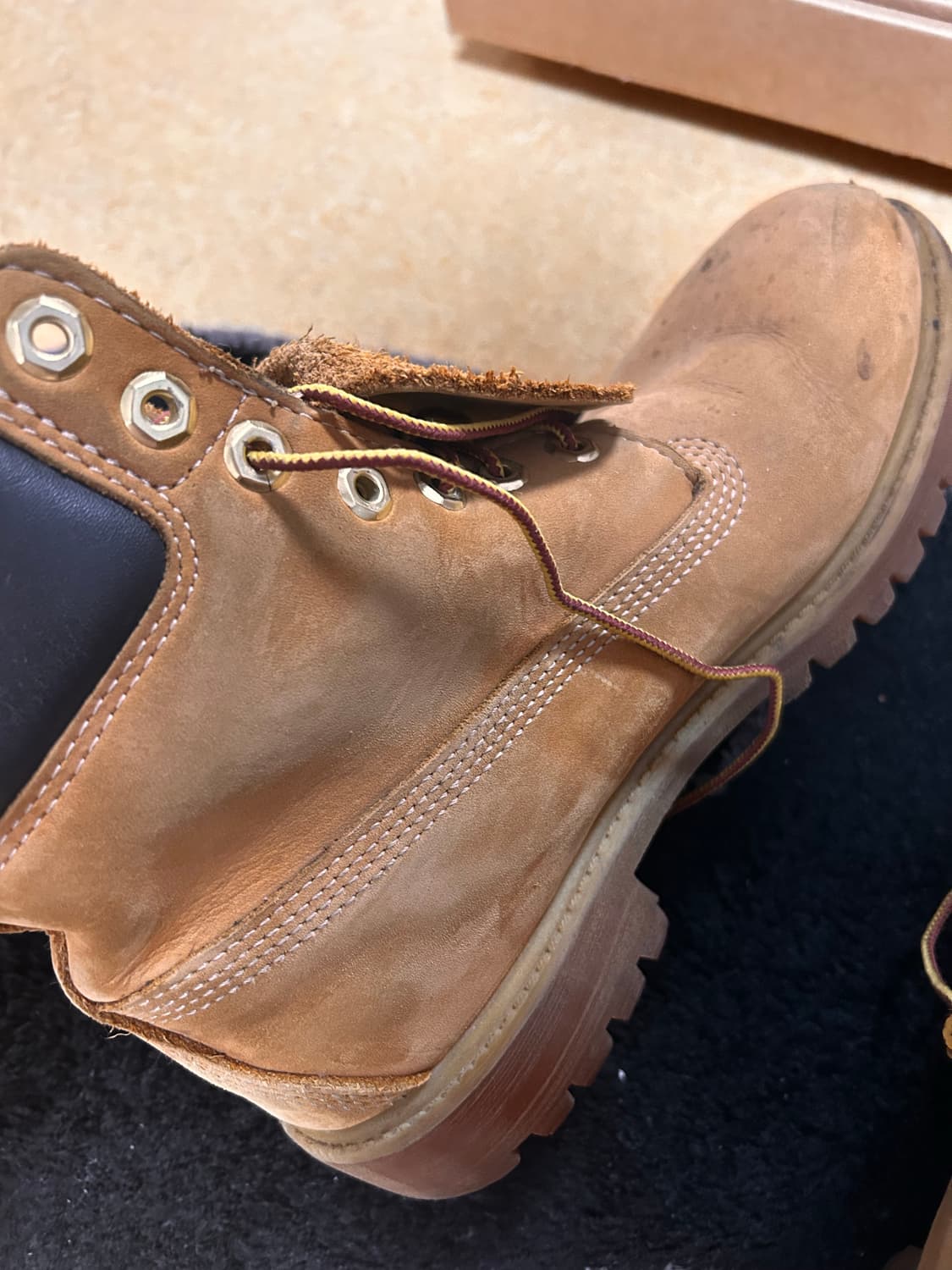 팀버랜드 6인치 부츠 판매합니다 상품이미지5