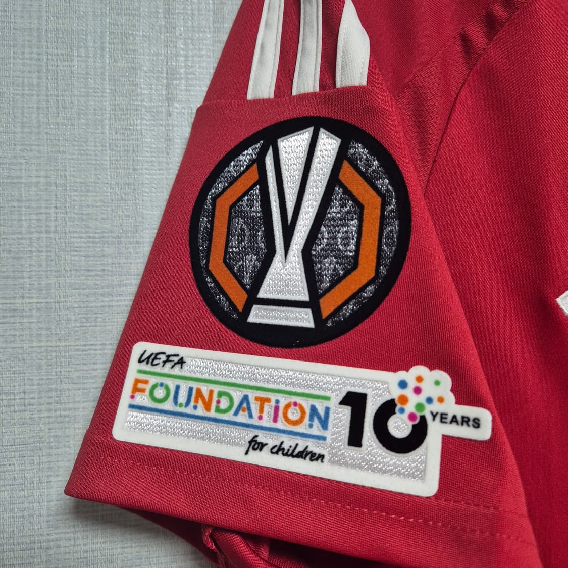 24/25 맨유 페르난데스 XL (유로파 결승) 상품이미지4