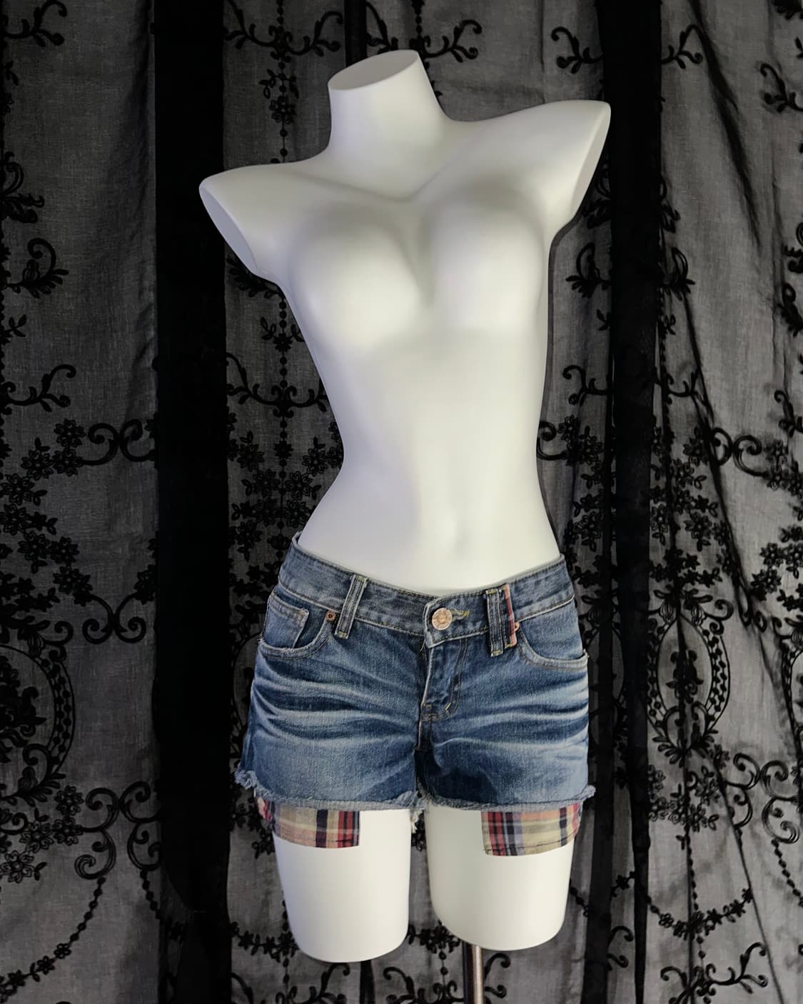 checkpoint shorts 상품이미지1