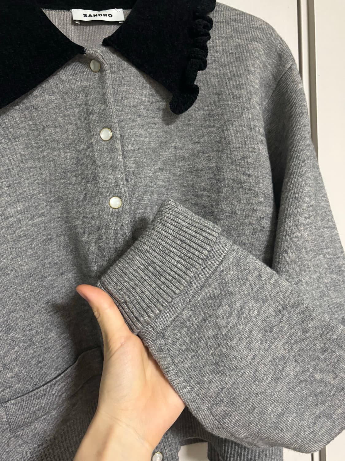 산드로 sandro 벨벳 카라 가디건 / 발매가 449,000 상품이미지5