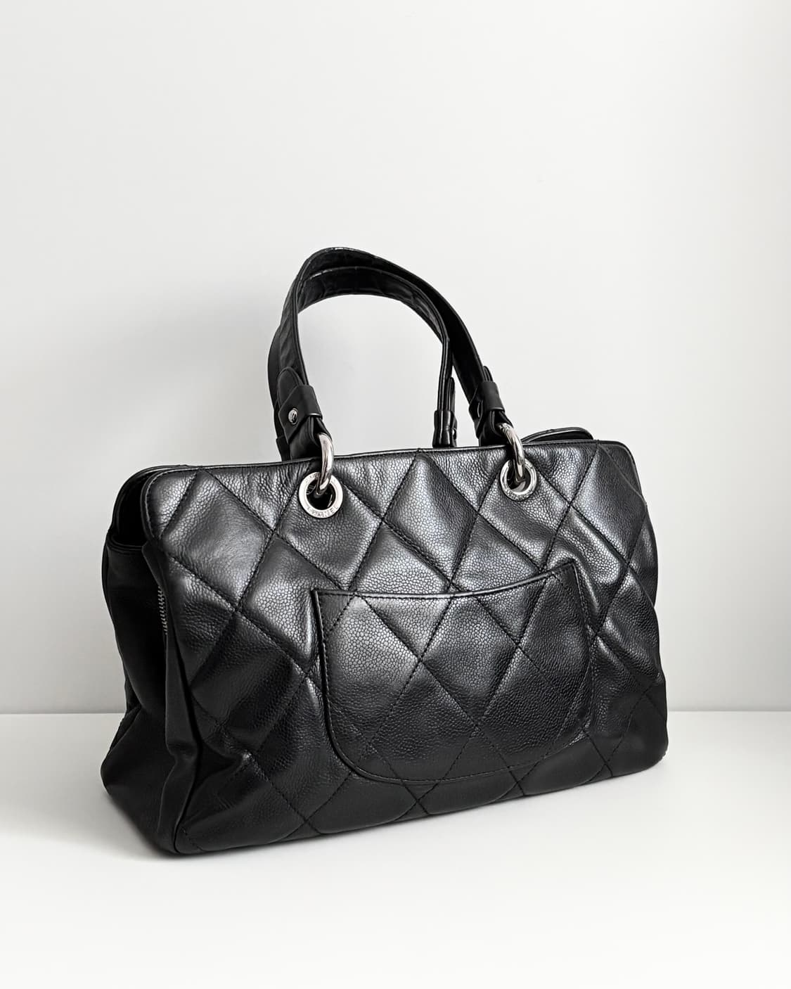 CHANEL QUILTED CAVIAR TOTE BAG 샤넬 퀄팅 캐비어 상품이미지6