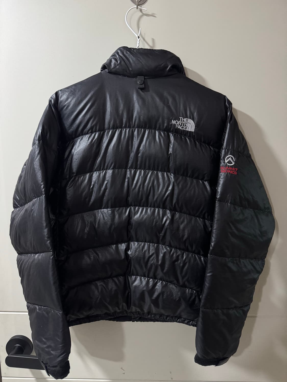 노스페이스 아콘카구아 패딩  상품이미지2