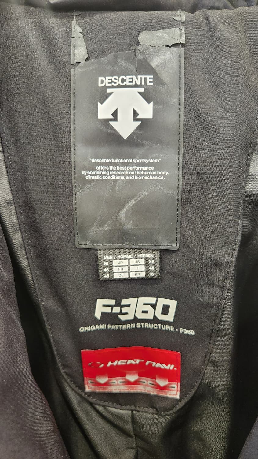 데상트 스위스 스키 패딩 남자 95 블랙 상품이미지7