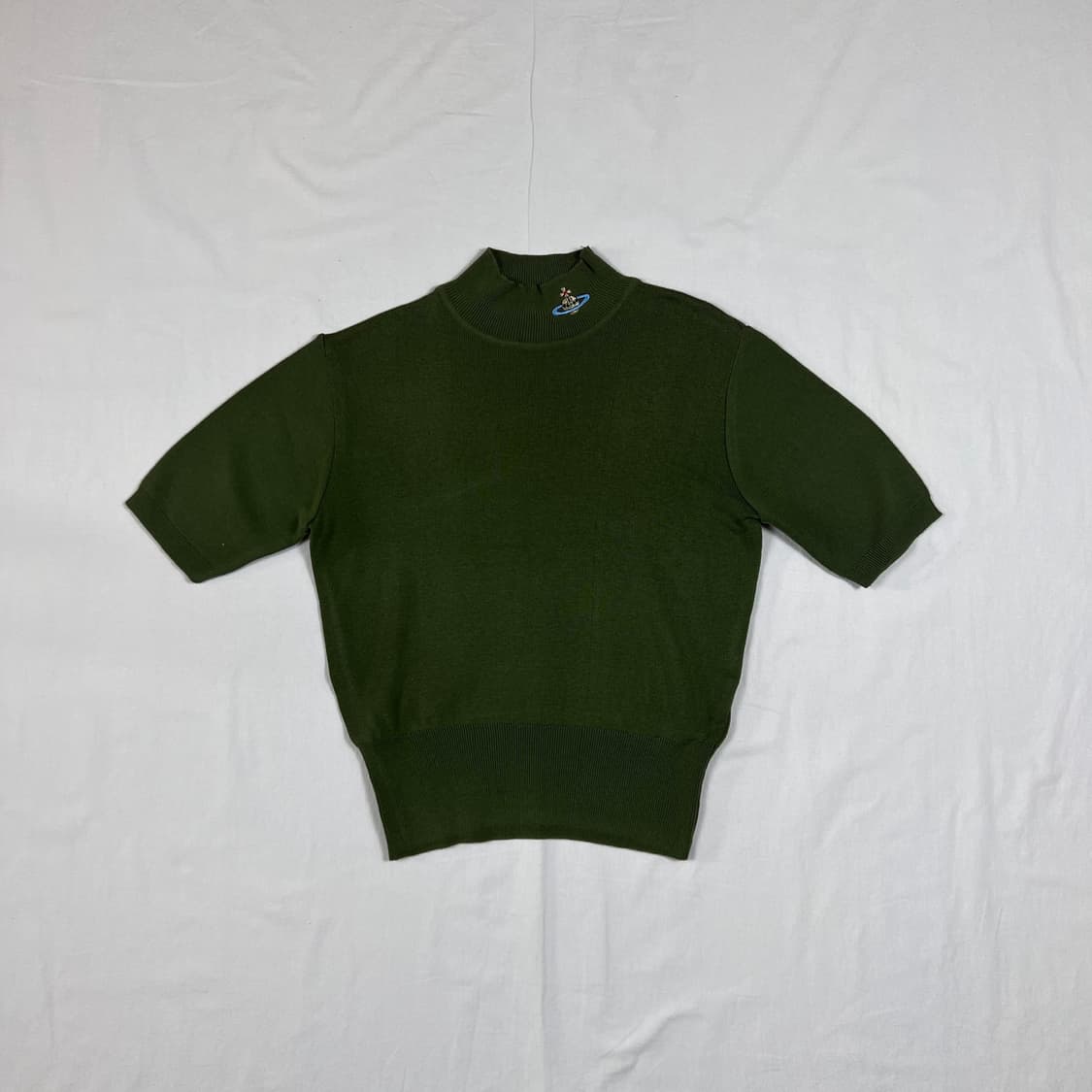 비비안웨스트우드 오브 로고 넥폴라 반팔 니트 상품이미지1