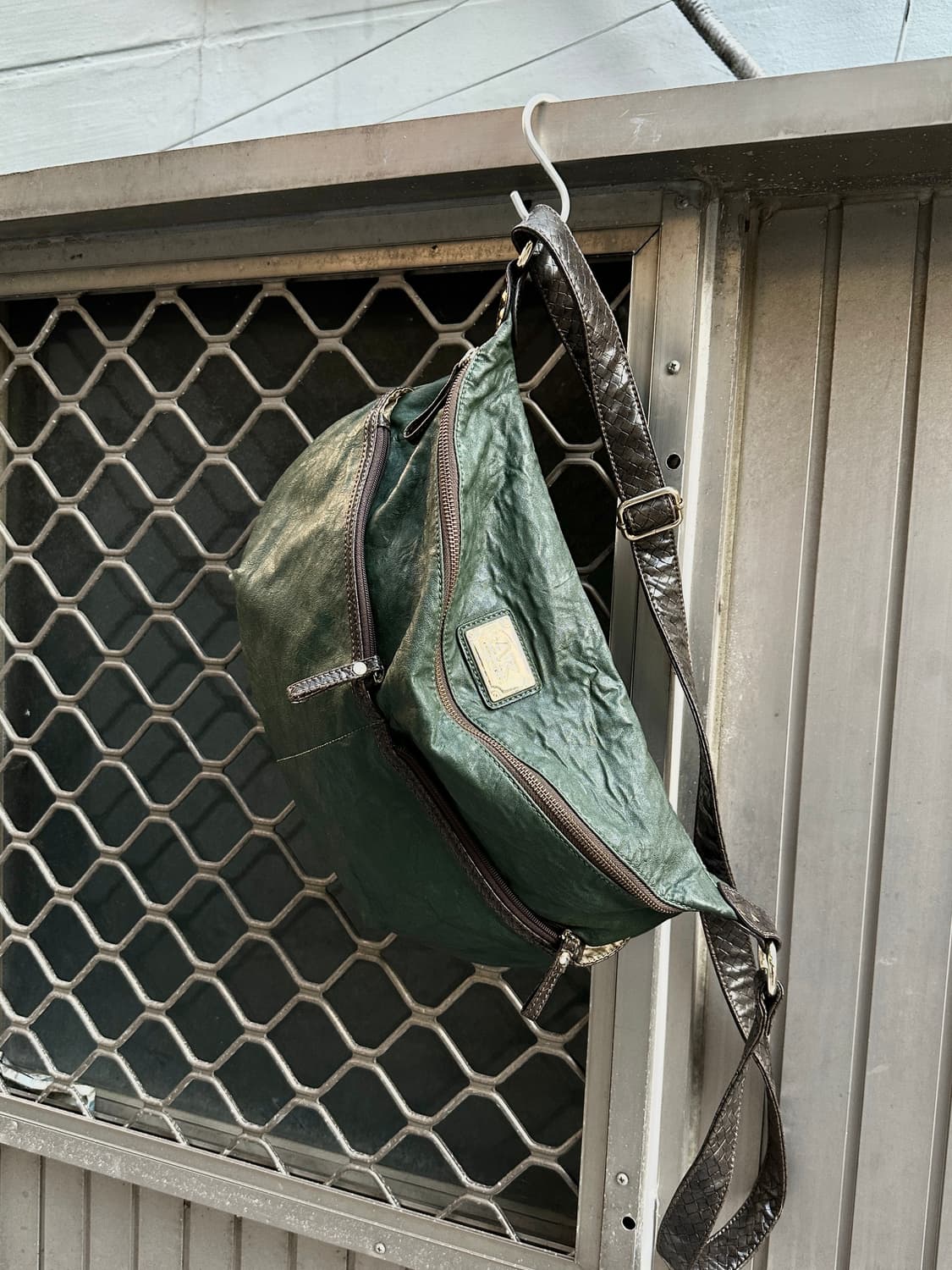 Anne Klein stud detail leather hobo bag 상품이미지1