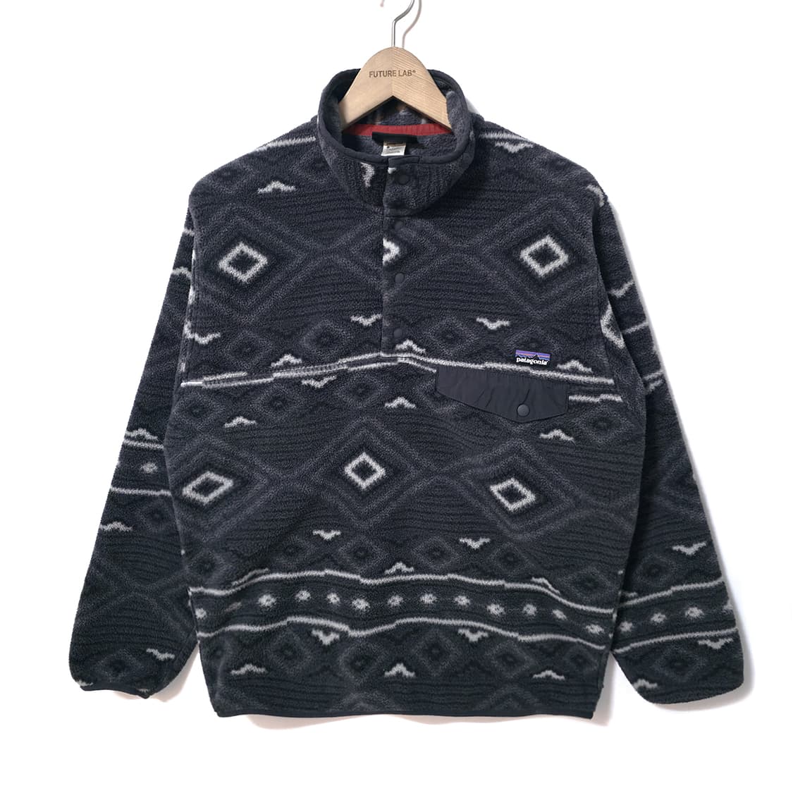 [S] 파타고니아 신칠라 프린티드 스냅티 아이오타 블랙 상품이미지1