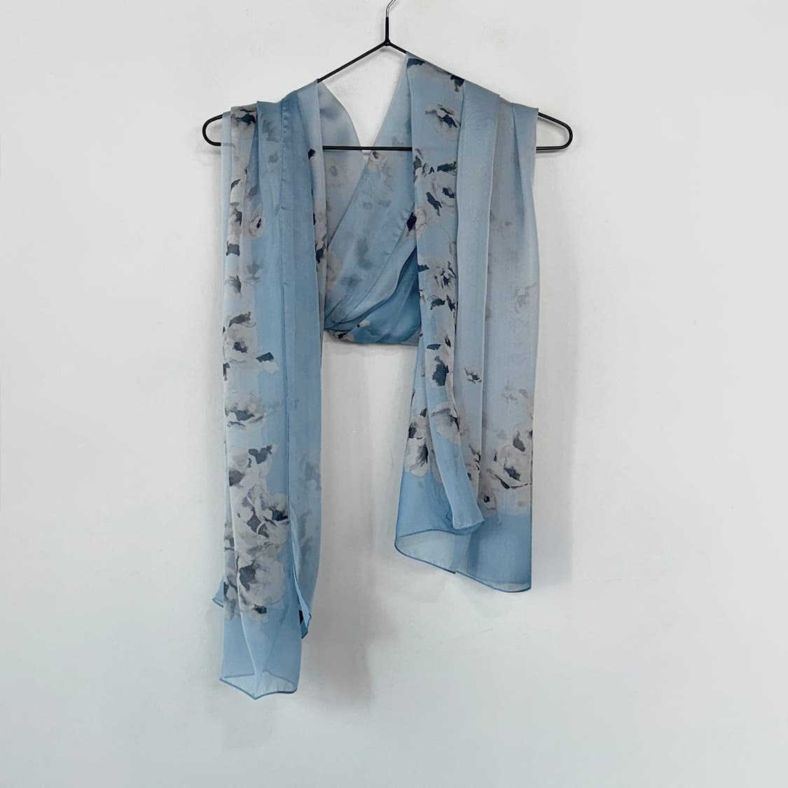 아르마니 꼴레지오니 실크 스카프 상품이미지3