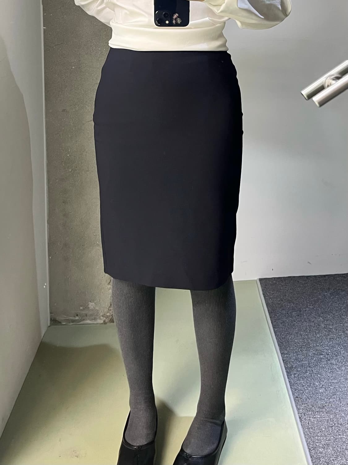 프라다 울 미디 스커트 상품이미지2