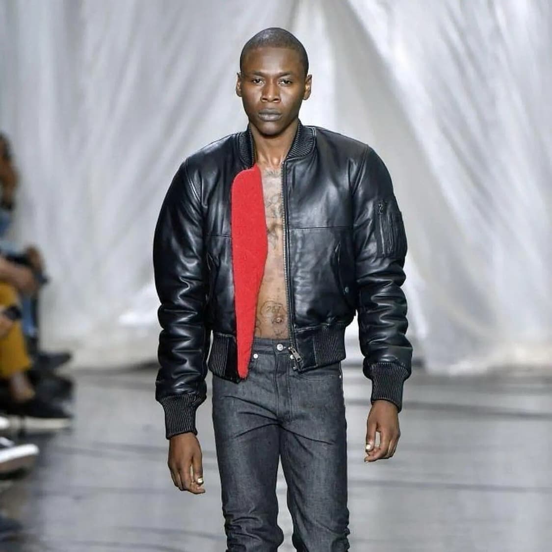 vlone 2017 런웨이 레더 봄버 L 상품이미지1