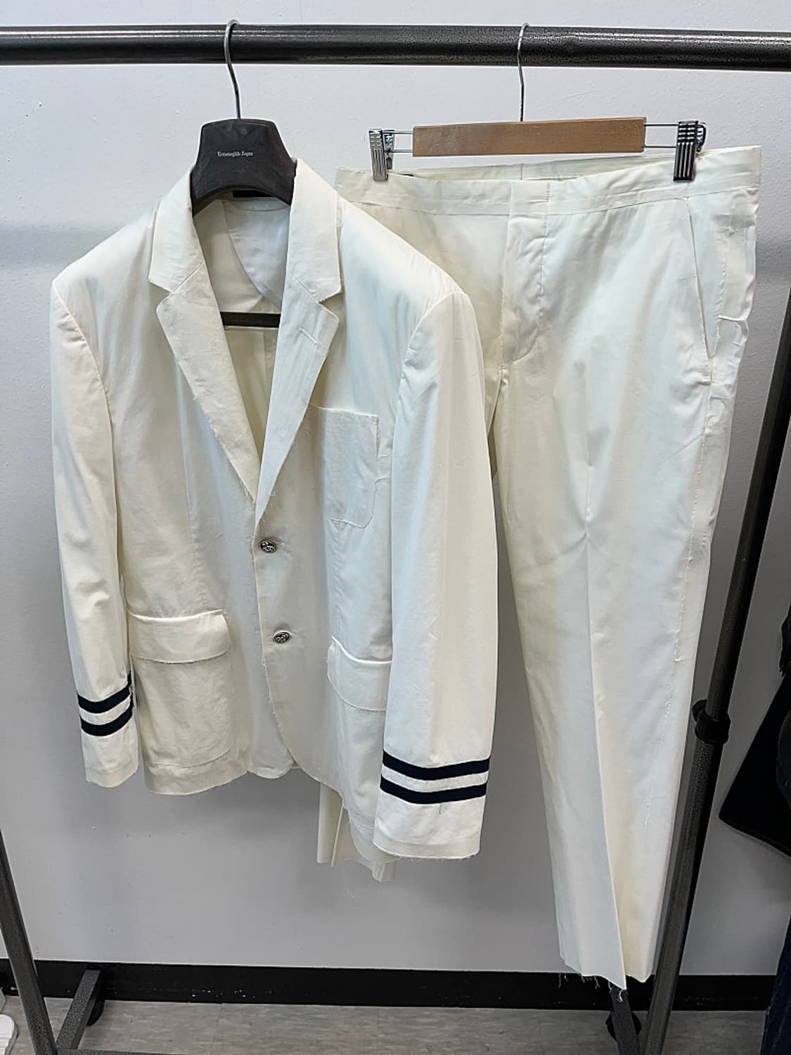 슬림100,32) 구찌 15ss 테이핑 셋업슈트  상품이미지2