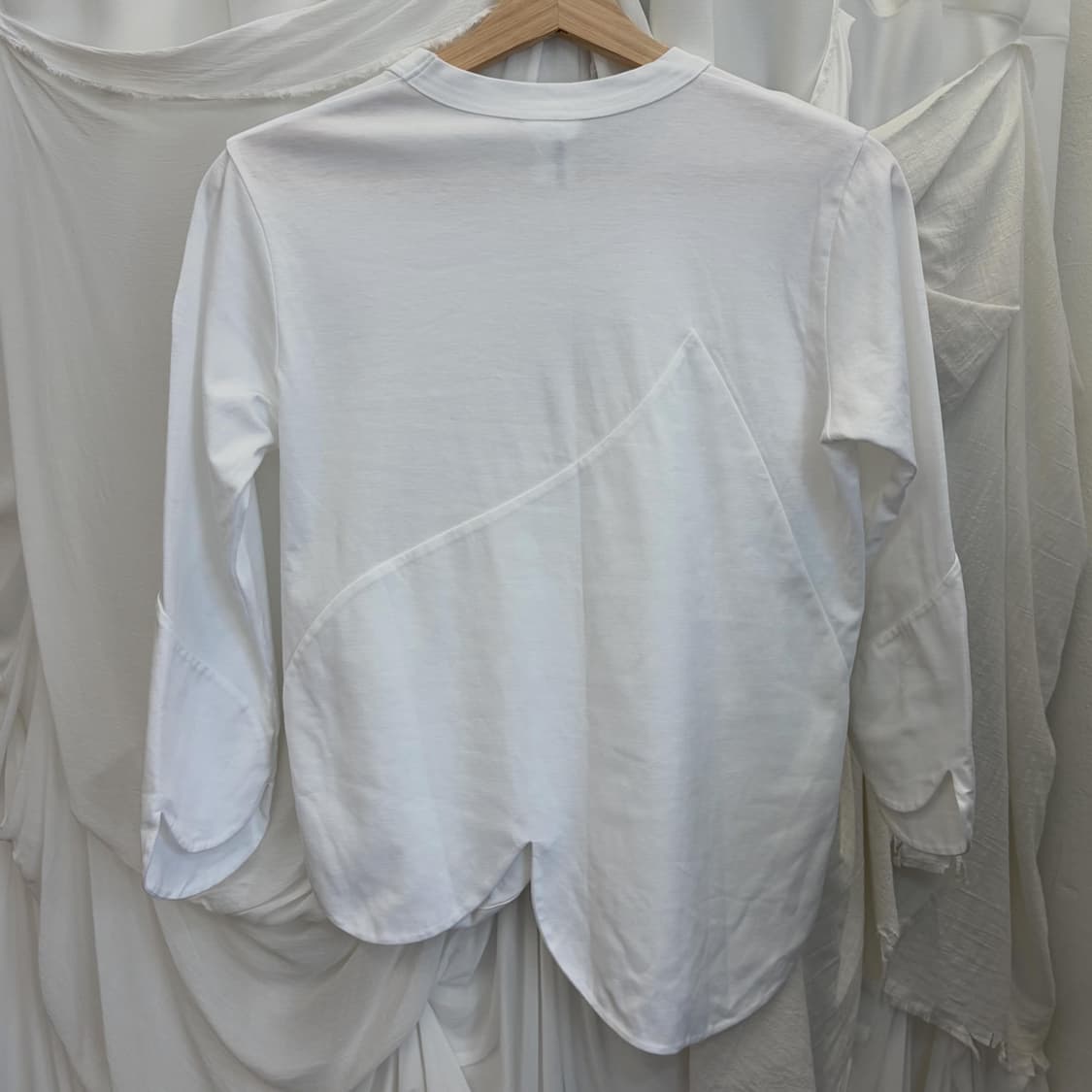 noir kei ninomiya AD2022 L/S TOP 상품이미지2