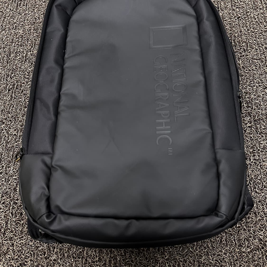 내셔널지오그래픽 심포니 백팩 블랙 상품이미지3