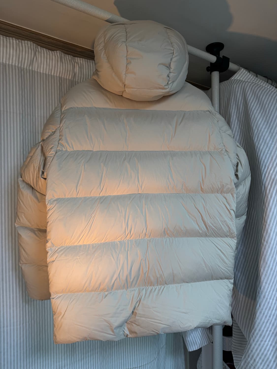 [L]유니클로 파우더 소프트 다운자켓 패딩 상품이미지2