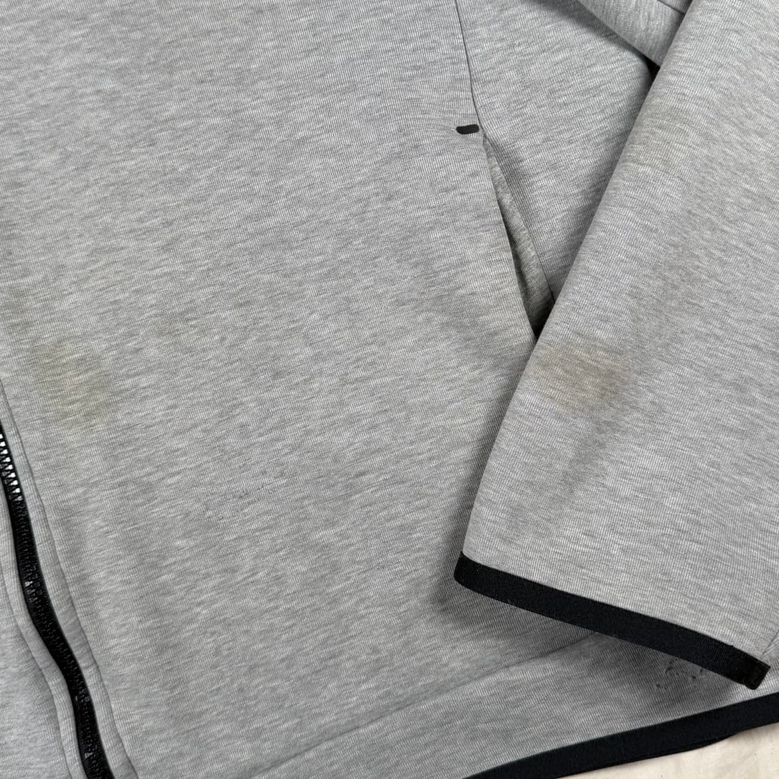 나이키 테크팩 후드 집업 자켓 상품이미지3