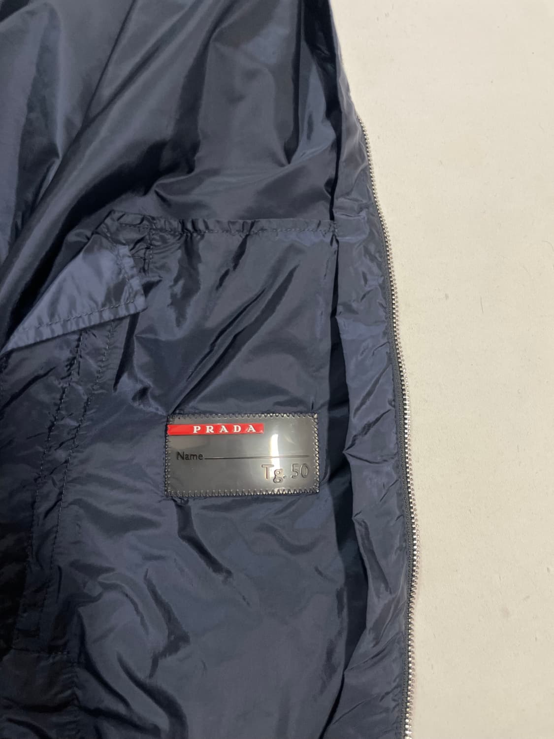프라다 16ss 삼각로고 바람막이 자켓  상품이미지7