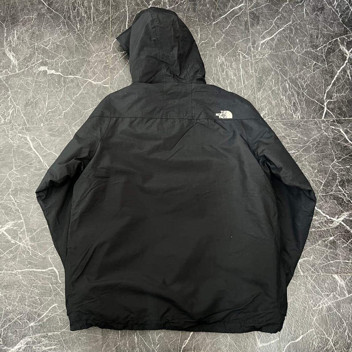 노스페이스 오버사이즈 로고 후드 바람막이 자켓 상품이미지3
