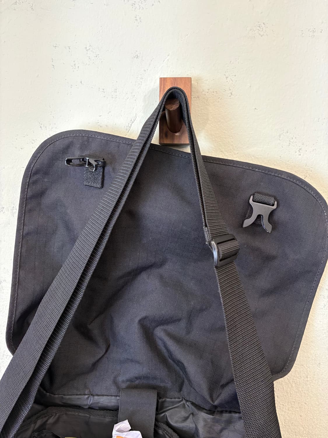 칼하트 립스탑 메신저백 블랙 상품이미지5