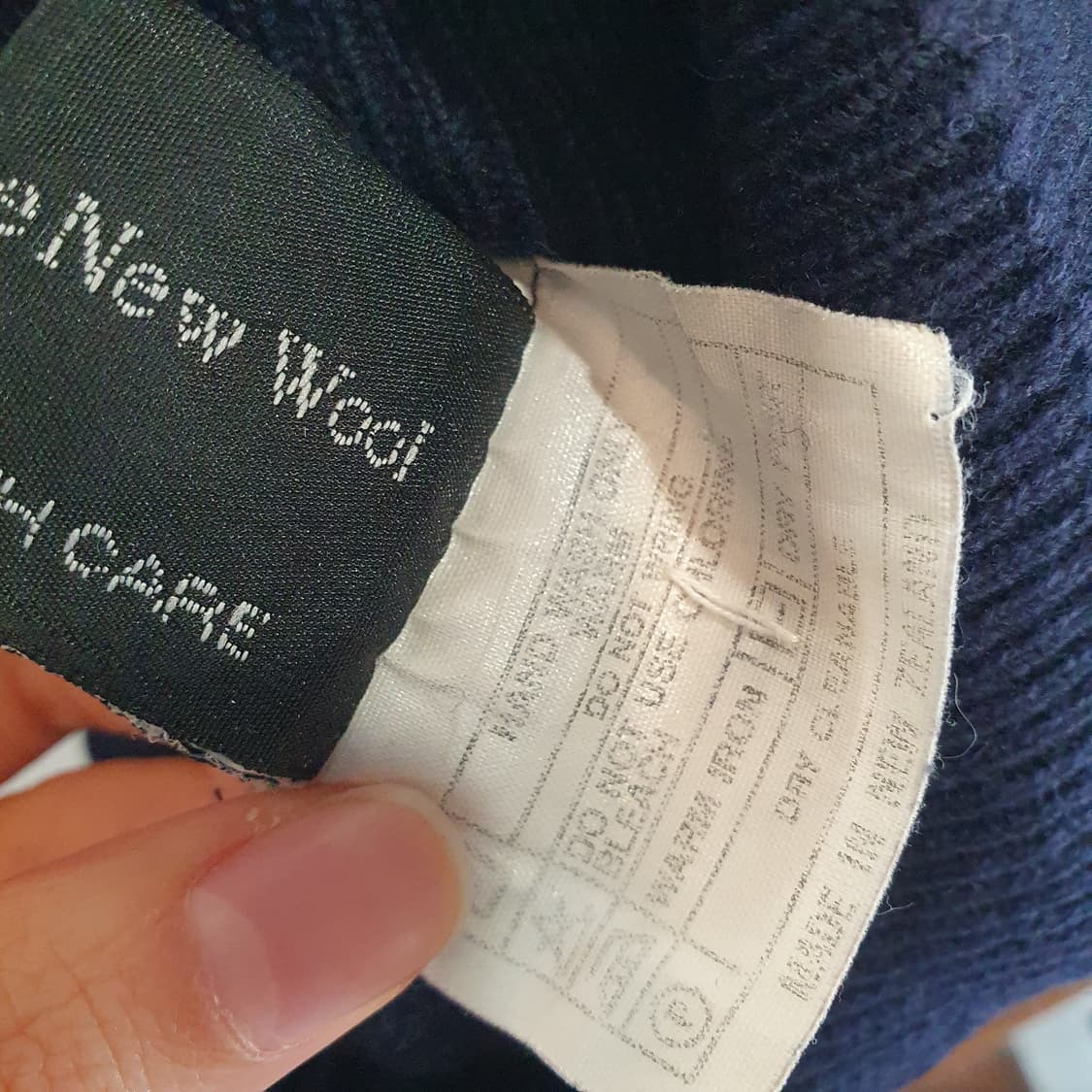 라일앤스콧 체크 램스울 가디건 상품이미지4