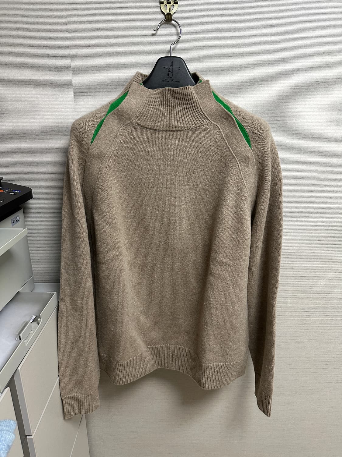 보테가베네타 베이지 니트 상품이미지1