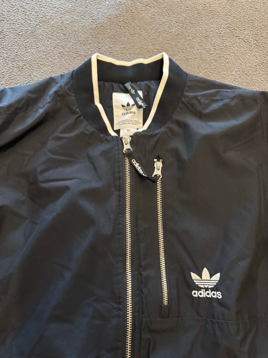 아디다스 패디드 패딩 자켓 처분  상품이미지2