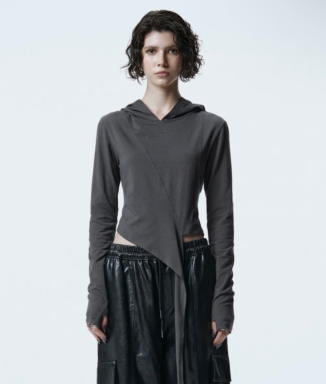 트리밍버드 후드 롱 슬리브 Tie Long Sleeve Hoodie 차콜 상품이미지1