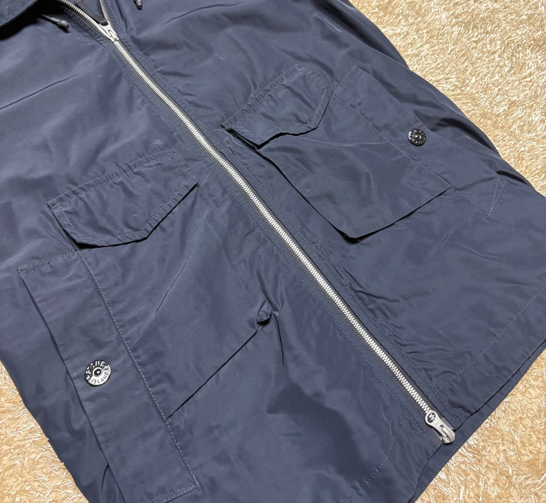 스톤아일랜드 마이크로랩스 바람막이 네이비 상품이미지4