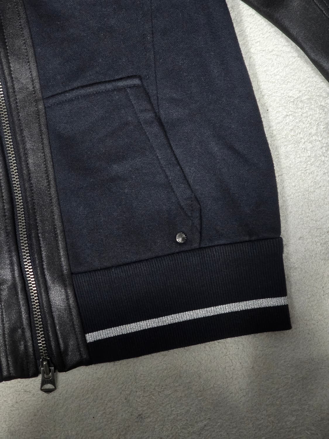 아르마니 익스체인지 여성 블랙 레더 자켓 S 상품이미지5