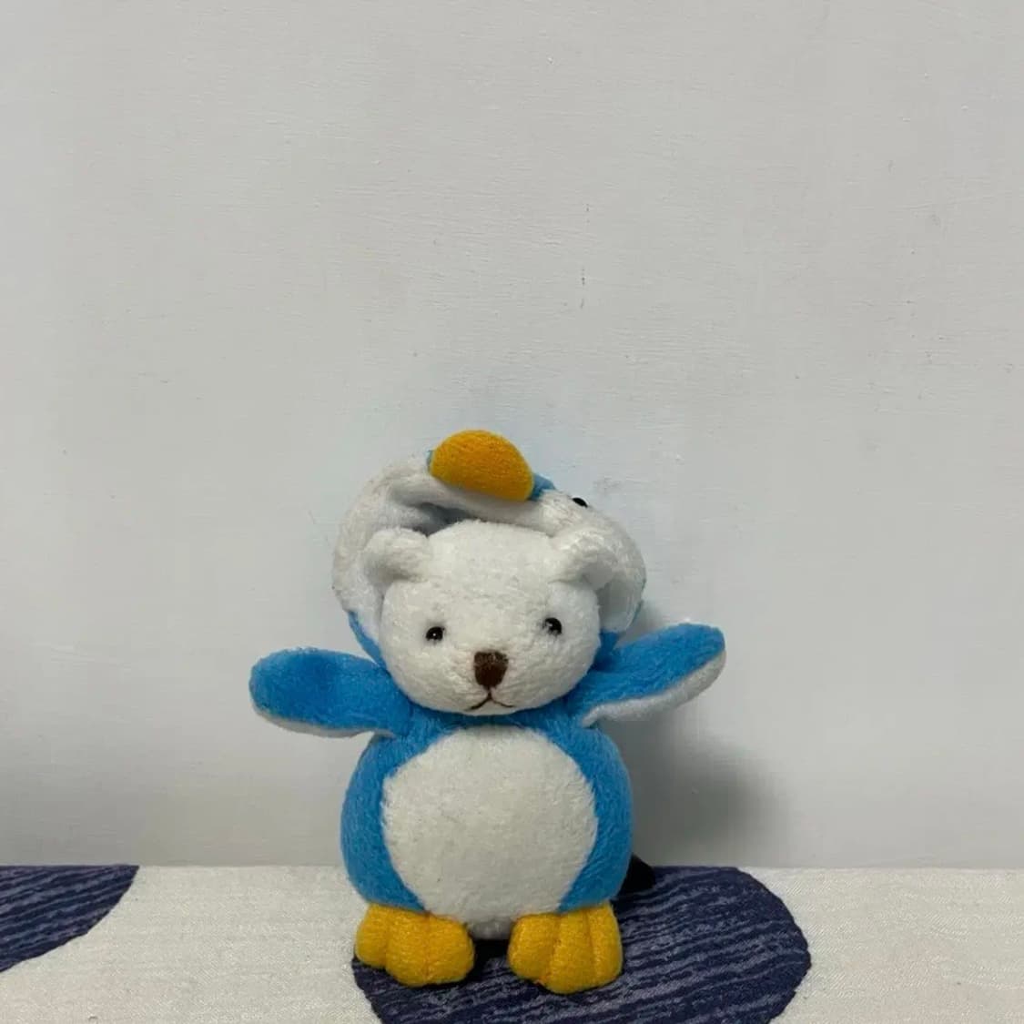 Sunlemon 펭귄탈 쓴 곰인형 키링 상품이미지3