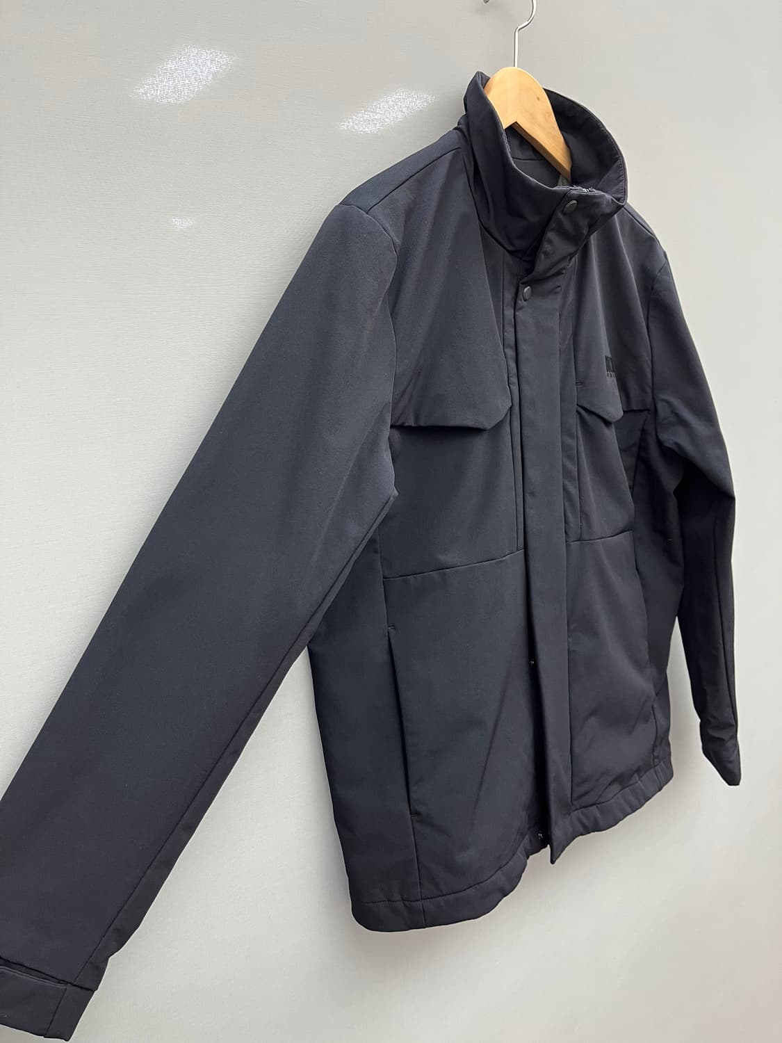 DKNY골프 바람막이 블랙자켓 상품이미지2