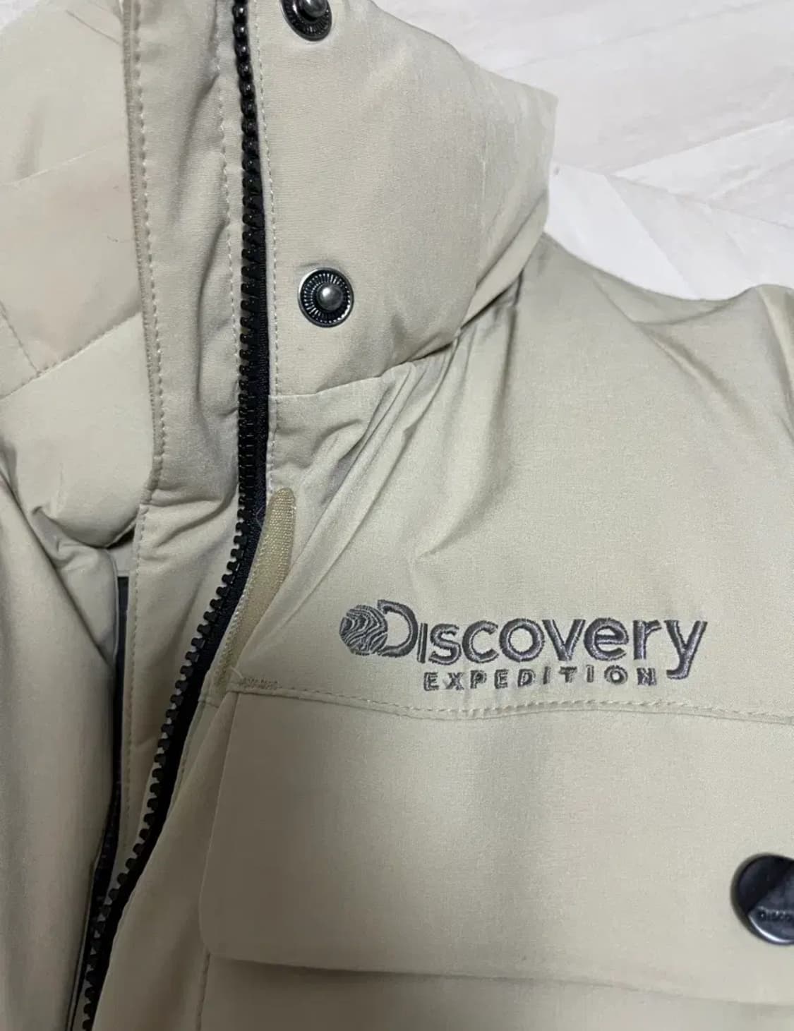 디스커버리 익스페디션 베이지 패딩 95사이즈 상품이미지5