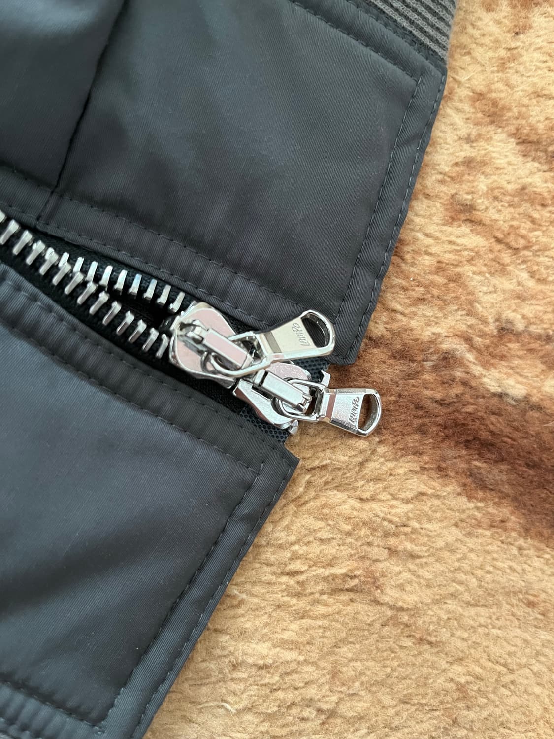 언더마이카 아바벨 봄버 발삼 그린 상품이미지5