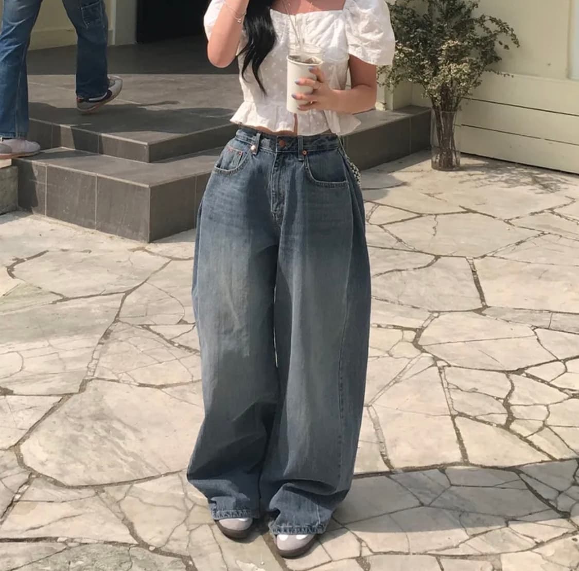 ootj 룩스유 사이드 핀턱 폴딩 데님 와이드팬츠 상품이미지1