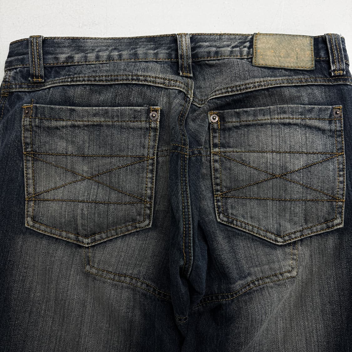 부츠컷 바이커 워싱 빈티지 더블니 새깅 데님팬츠 상품이미지6