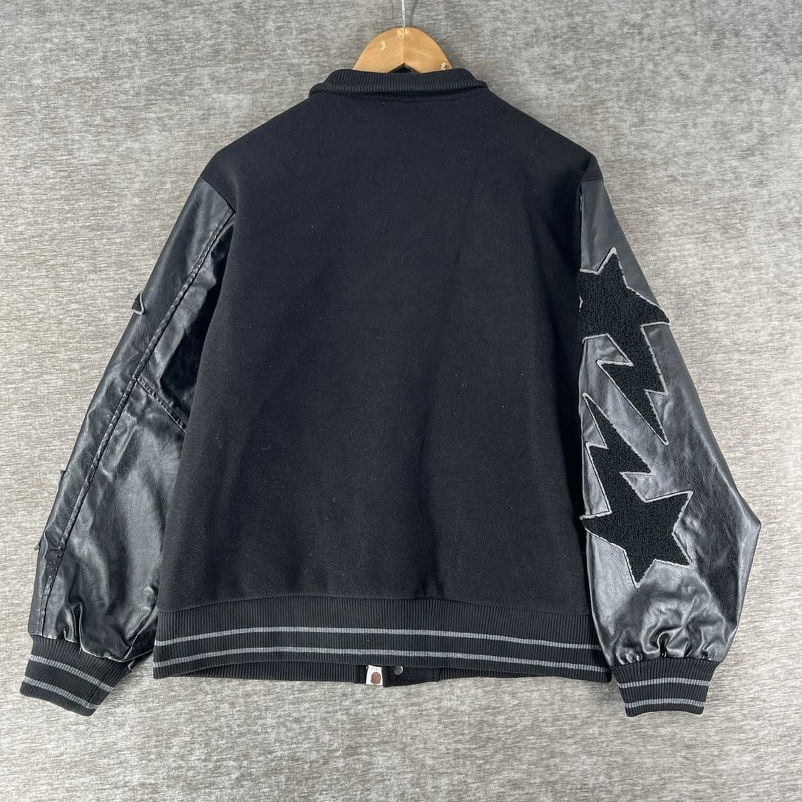 베이프 베이프 바시티 자켓 블랙 상품이미지6