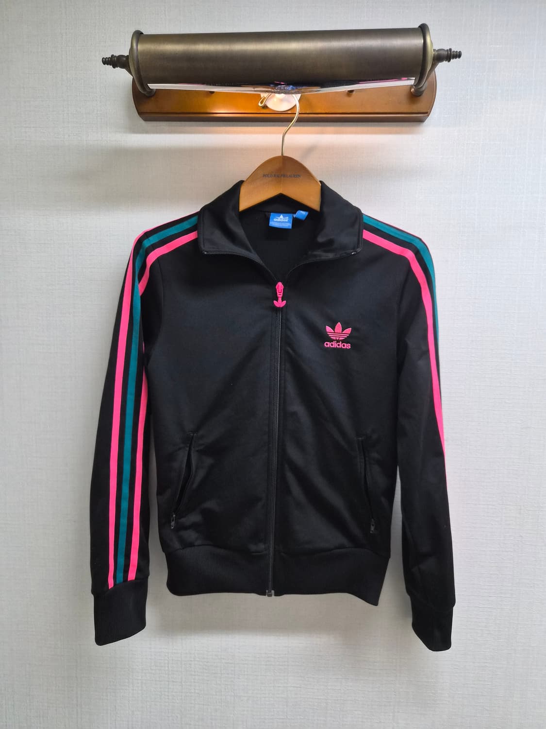 우먼 95) 아디다스 블랙핑크 파이어버드 져지 팝니다 상품이미지1