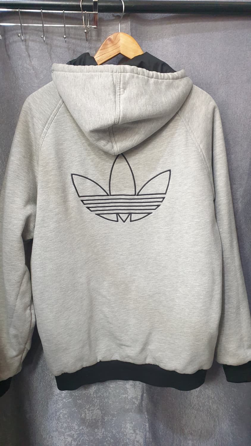 아디다스 올드스쿨  파이어리버시블  패딩후드집업 105~110 상품이미지1