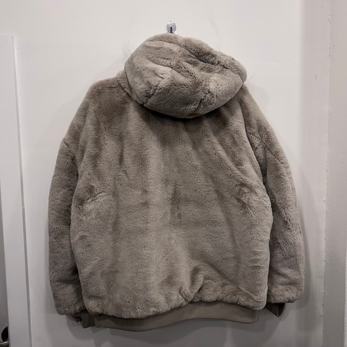 자라 맨즈 리버시블 밍크 후드 ma-1 항공점퍼 상품이미지5