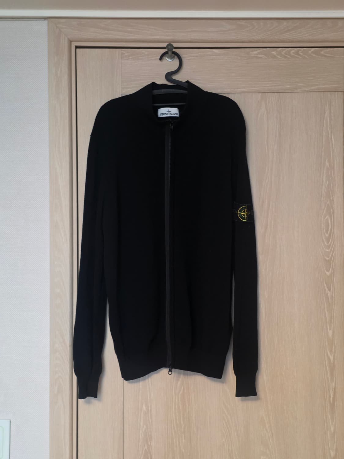 [ XL ] 스톤아일랜드 니트 집업 상품이미지1