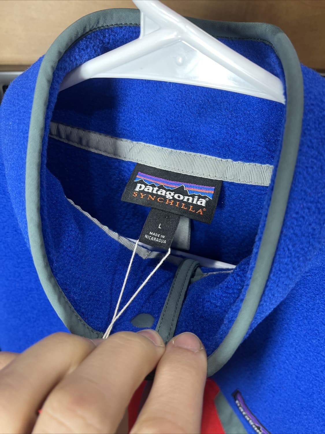 23FA 파타고니아 신칠라 스냅-T 블루/레드 상품이미지3