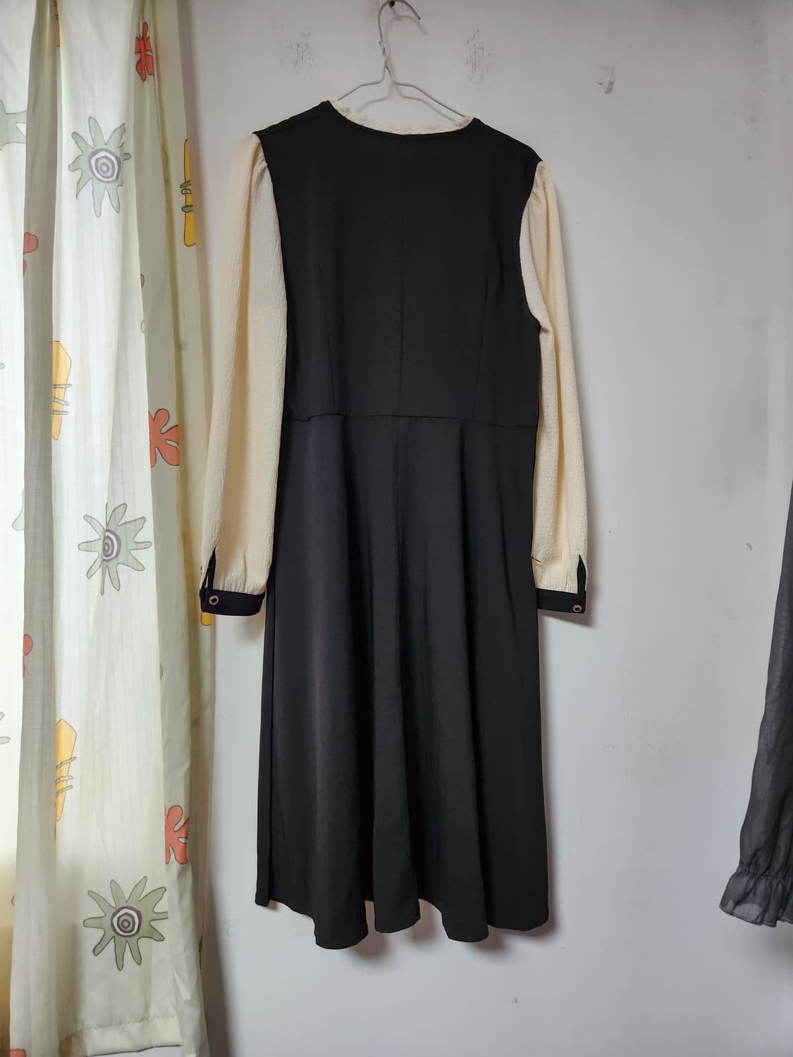 배색 블랙 롱 원피스 77 상품이미지3