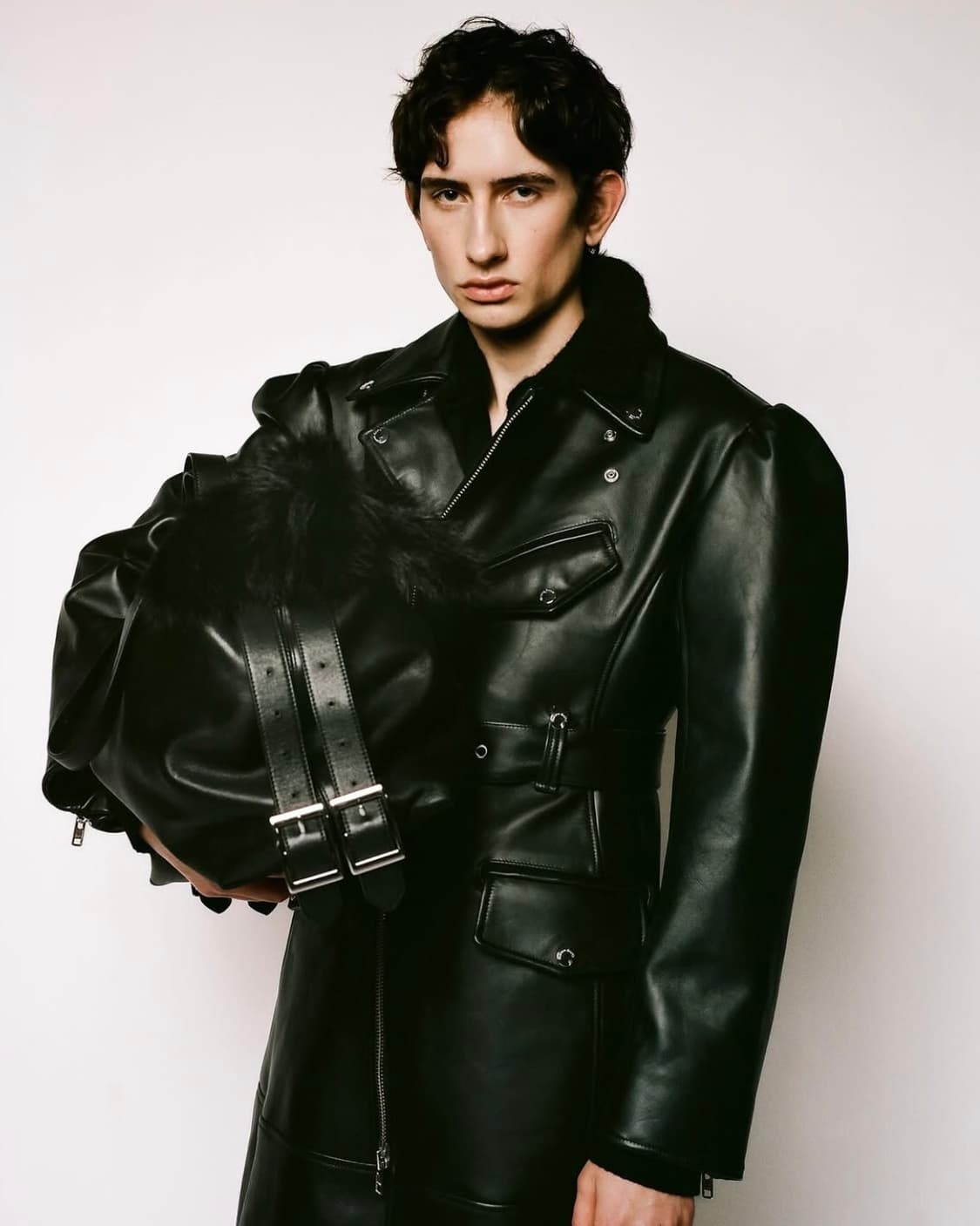 시몬로샤 25fw 폭스 퍼 동전지갑 키링/블랙 상품이미지2