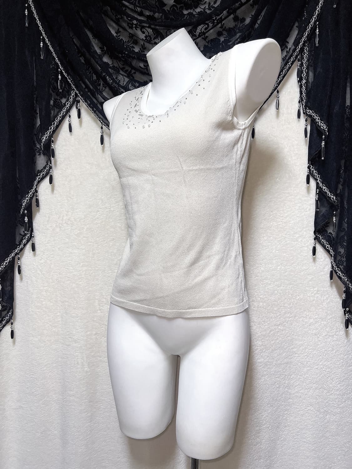 로맨틱갸루 라떼 진주 비즈장식 슬리브리스 나시 로걀탑 핀터 모리 너드 상품이미지3