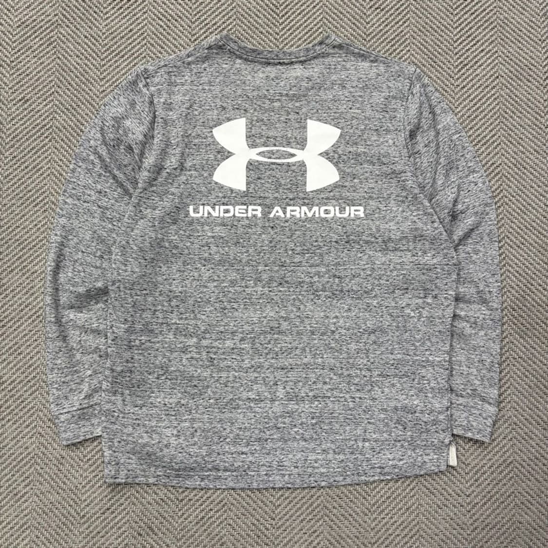 언더아머 베이직 로고 롱슬리브 v2186 상품이미지2