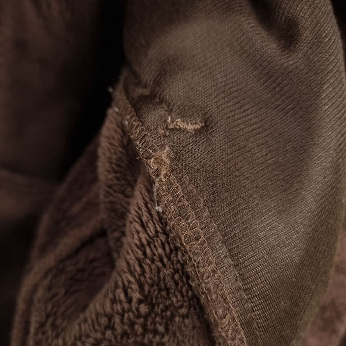 [노스페이스] 로고 자수 후리스 자켓 초코브라운 M19229 상품이미지9