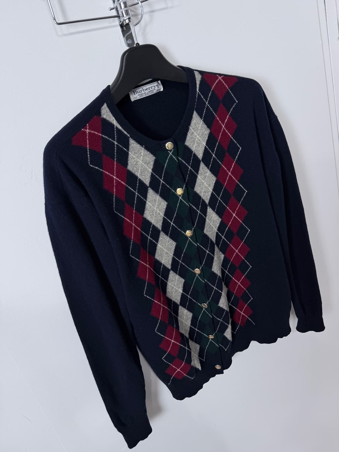 버버리 아가일 금장 가디건  상품이미지3