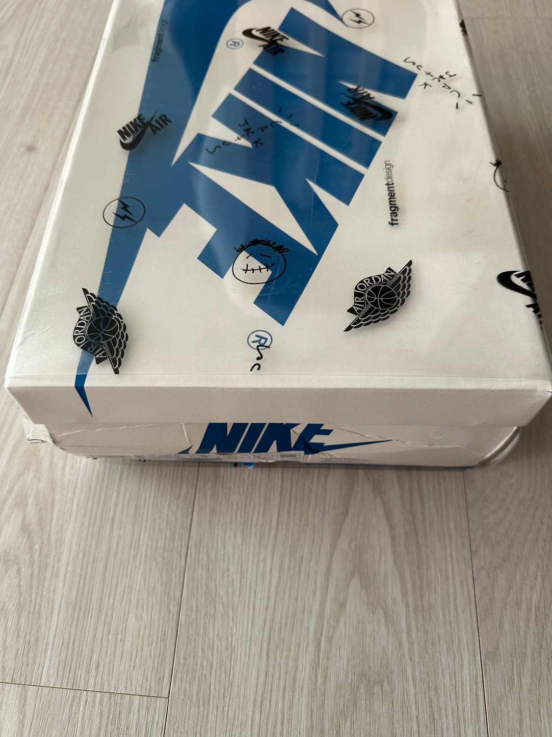 조던1 트레비스 스캇 프라그먼트 레트로 로우 270 상품이미지8