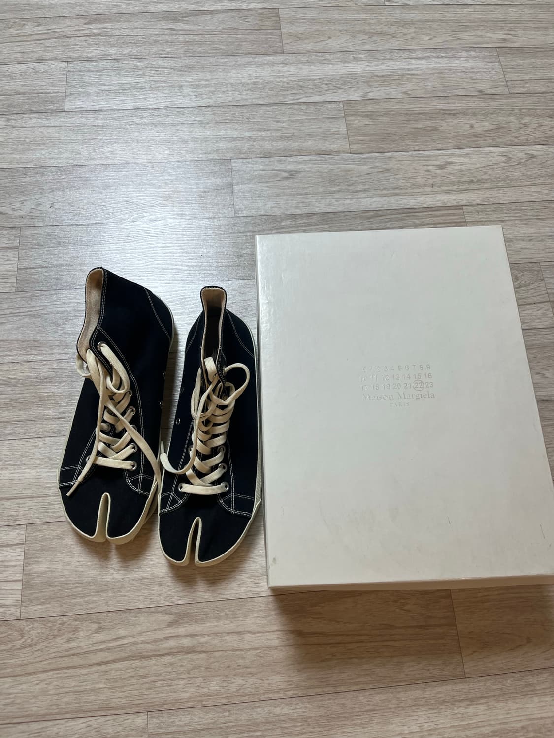 마르지엘라 타비 하이 블랙 44사이즈 (새상품) 상품이미지1