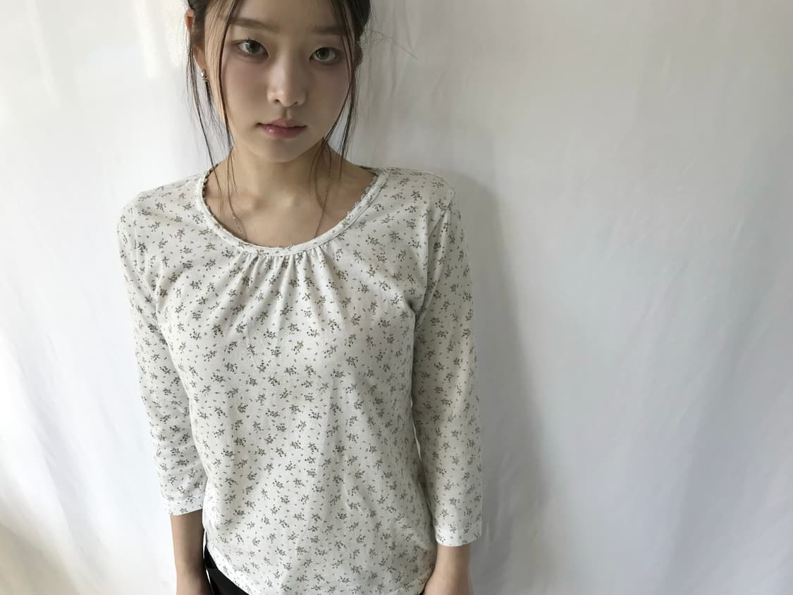 꽃무늬 셔링 티셔츠  상품이미지3