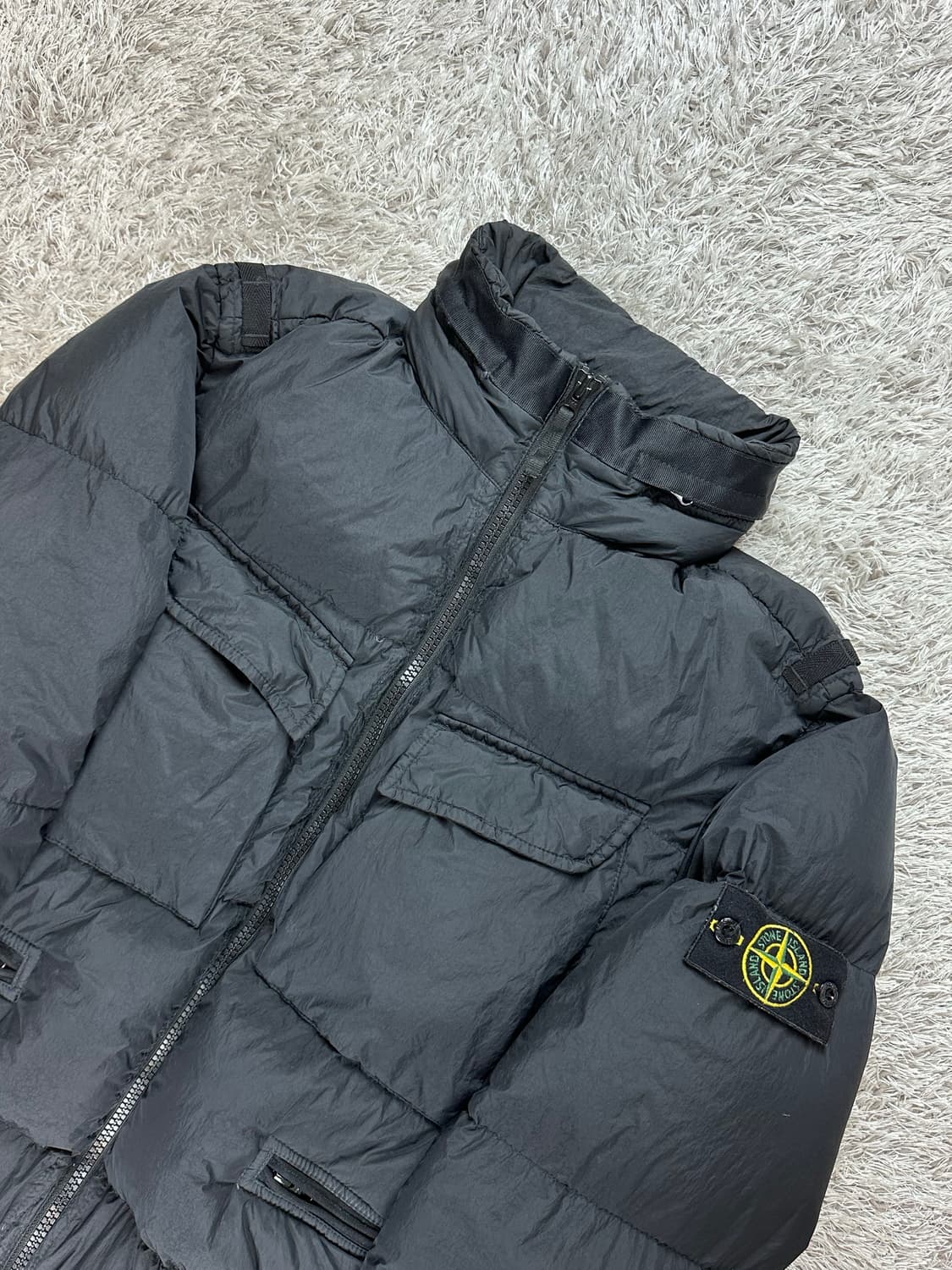 [M] 백화점판 정품 스톤아일랜드 23FW 크링클랩스 논후드 패딩 상품이미지1